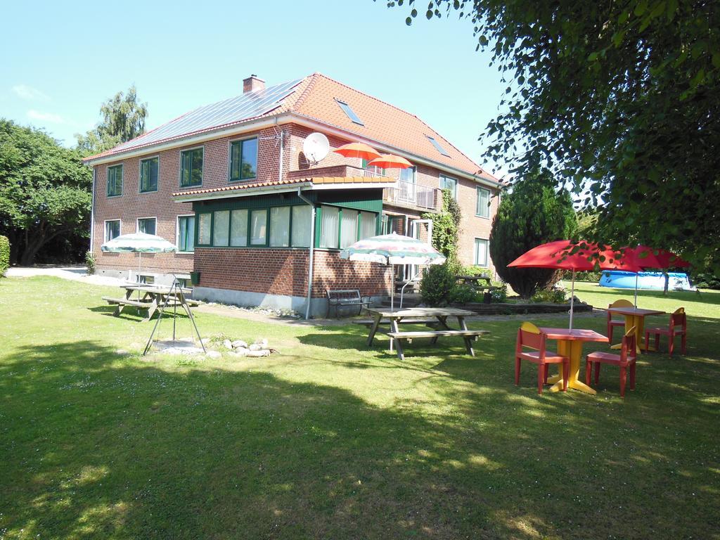 Bed & Breakfast Sirius Glud Exterior foto
